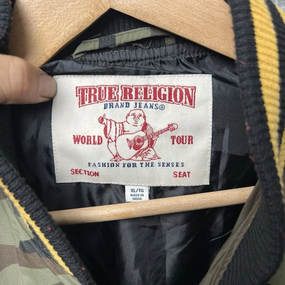 True Religion 2002 World Tour Camo Bomber Jacket XL Vintage Y2K